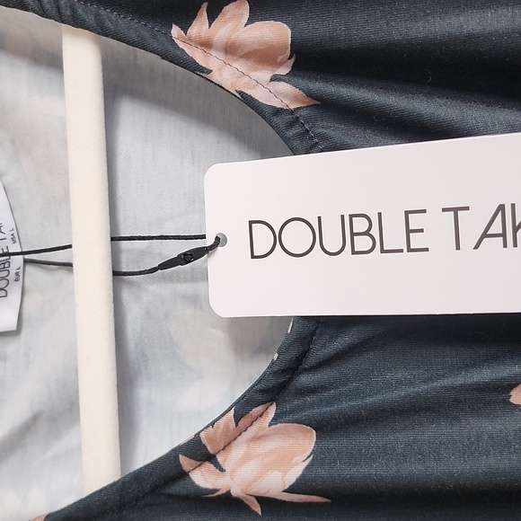 Dress New With Tags - Picture 2 of 7